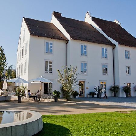 Hotel Im Schlosspark Базель Экстерьер фото