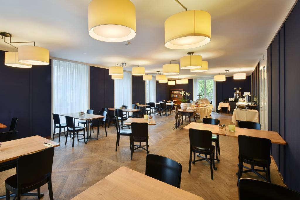 Hotel Im Schlosspark Binningen Экстерьер фото